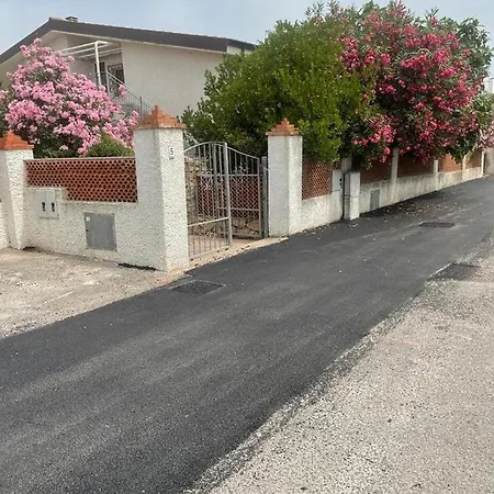 Trilo Lu Rattali סאן תאודורו