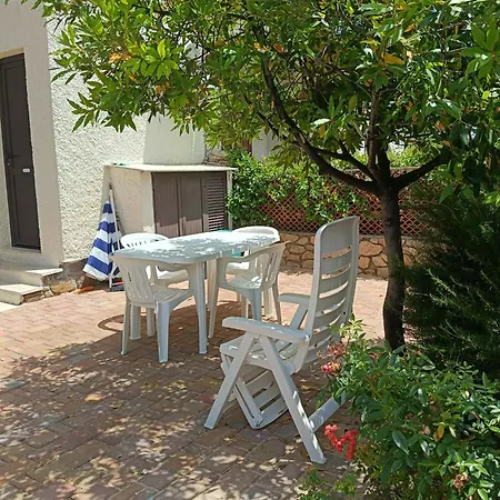 Trilo Lu Rattali Hébergement de vacances *
